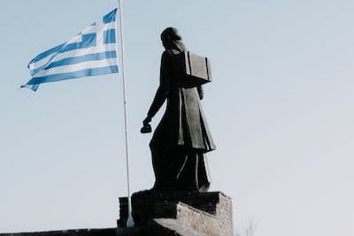اليونان تخطط لاتفاق مع تركيا بشأن الهجرة.. والمقابل فيزا "شنغن"